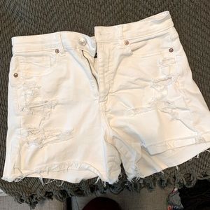 White American Eagle Mom Shorts